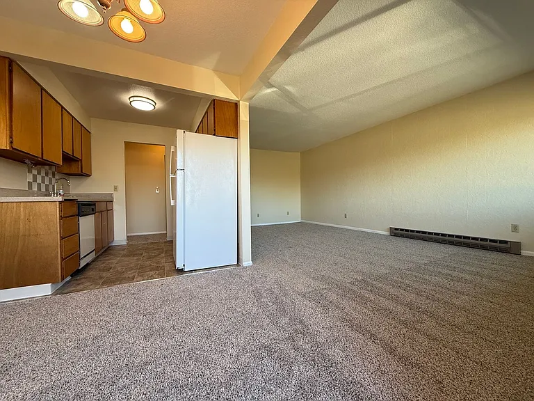 4516 NE Hancock St — Photo 2