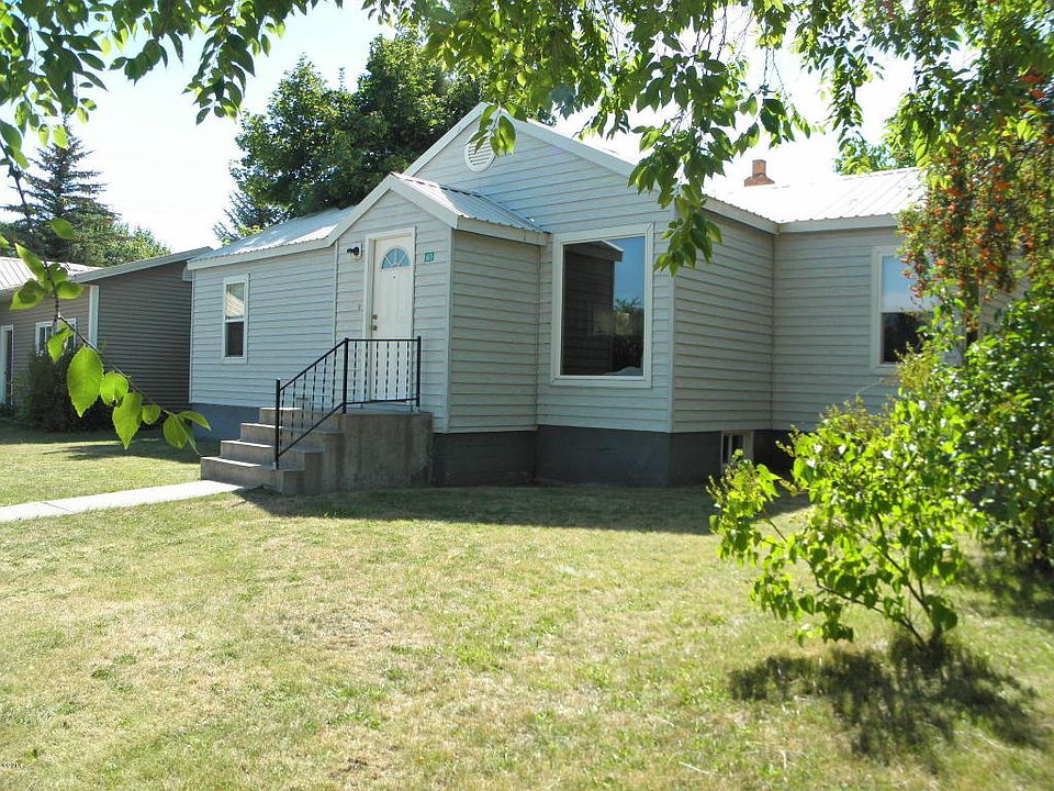 1st image of 610 4th Ave E