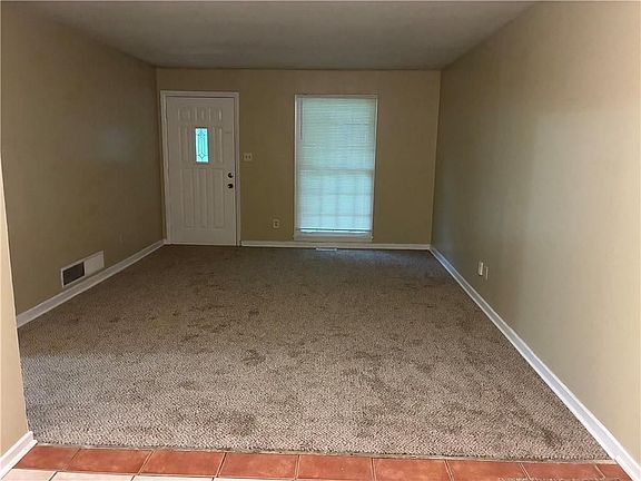 2nd image of 3188 Ward Dr SE