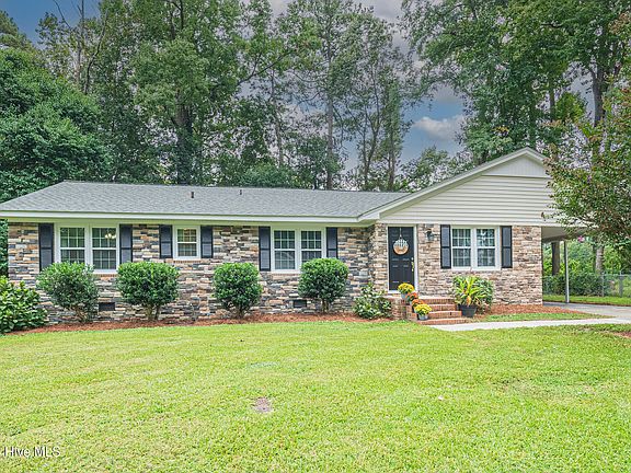 4th image of 207 Hardee Circle Circle