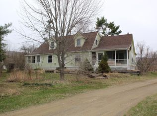 77 W Main St, Monroe, ME 04951