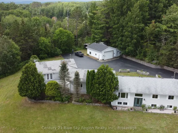25 Meadow Dr, East Ferris, ON P0H 1K0