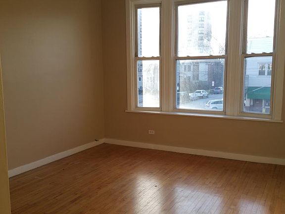 3rd image of 2107 N Western Ave APT 3F