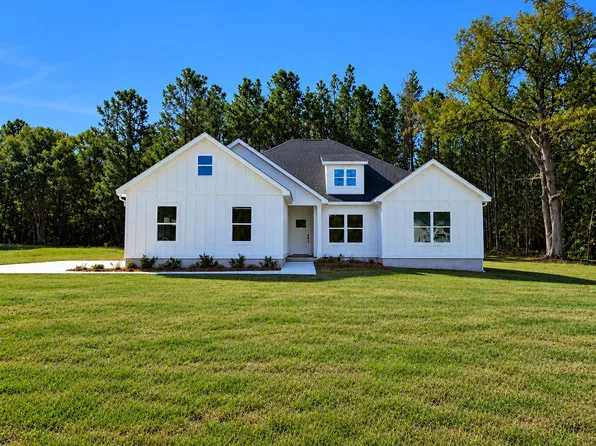 462 Woodridge Ln, Cairo, GA 39827