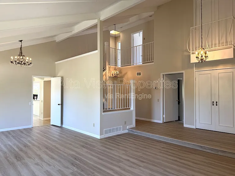 12480 Escala Ln — Photo 7