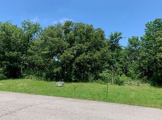 7207 W 42nd St, Tulsa, OK 74107
