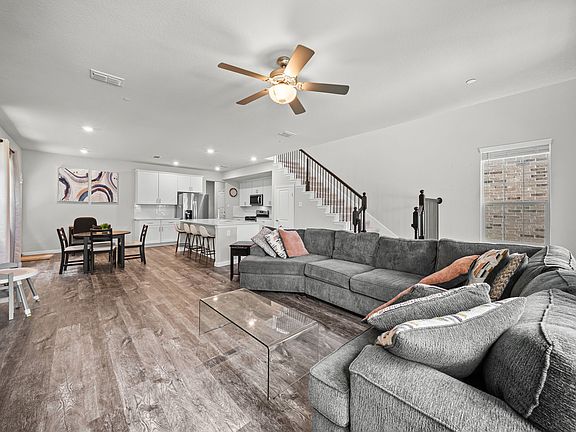 5th image of 4129 Bullwhip Creek Ln