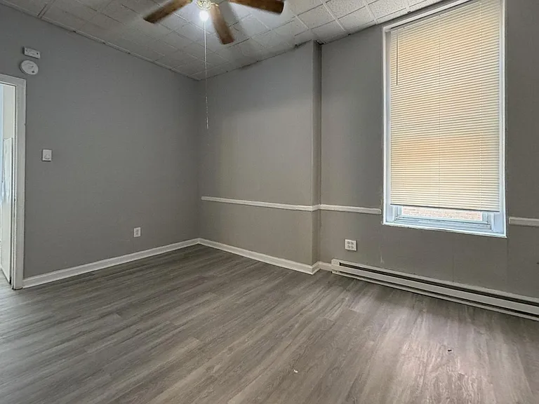 708 West Marshall Street — Photo 9