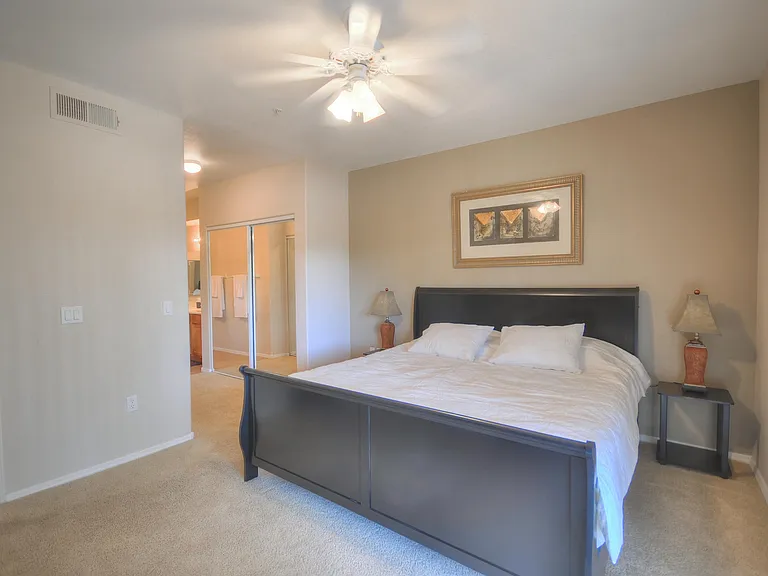 15095 N Thompson Peak Pkwy #2013 — Photo 7