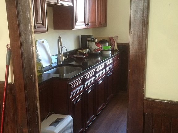 3rd image of 133 Gershom Ave