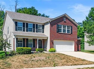 11806 Igneous Dr, Fishers, IN 46038