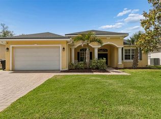 360 Liam Ave, Tarpon Springs, FL 34689