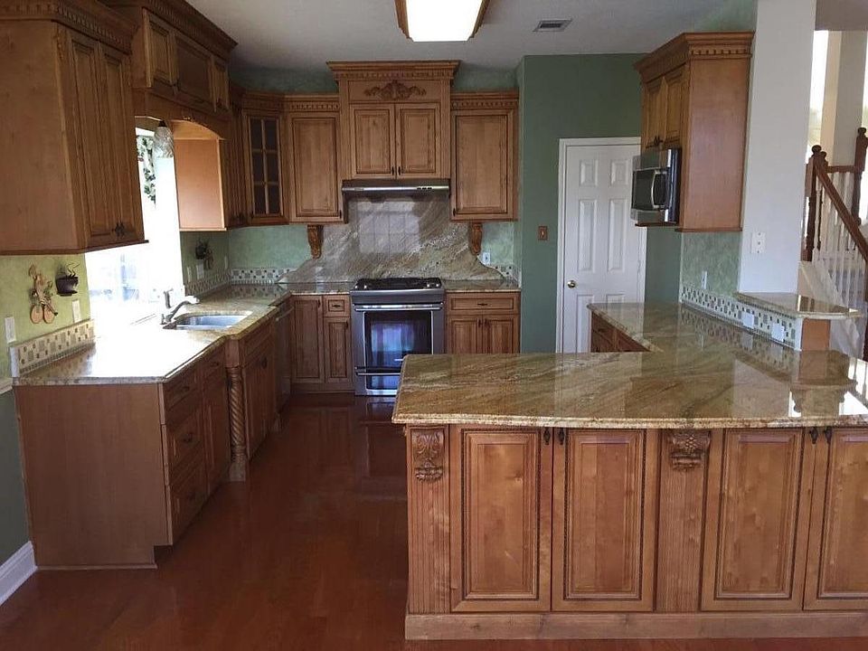 1st image of 1433 Sussex Dr