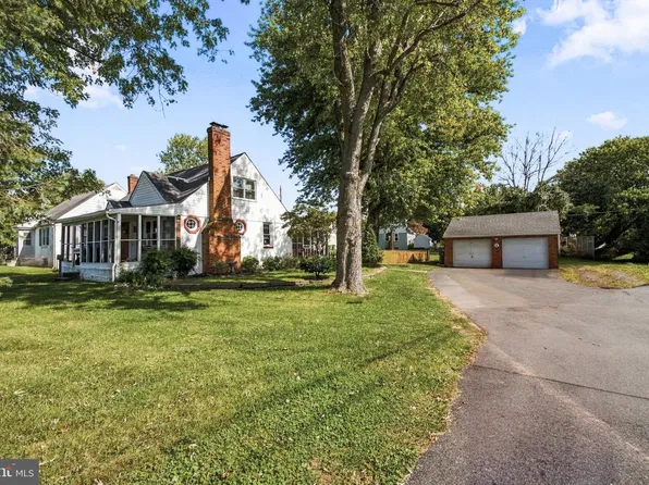 827 Elkton Rd, Newark, DE 19711