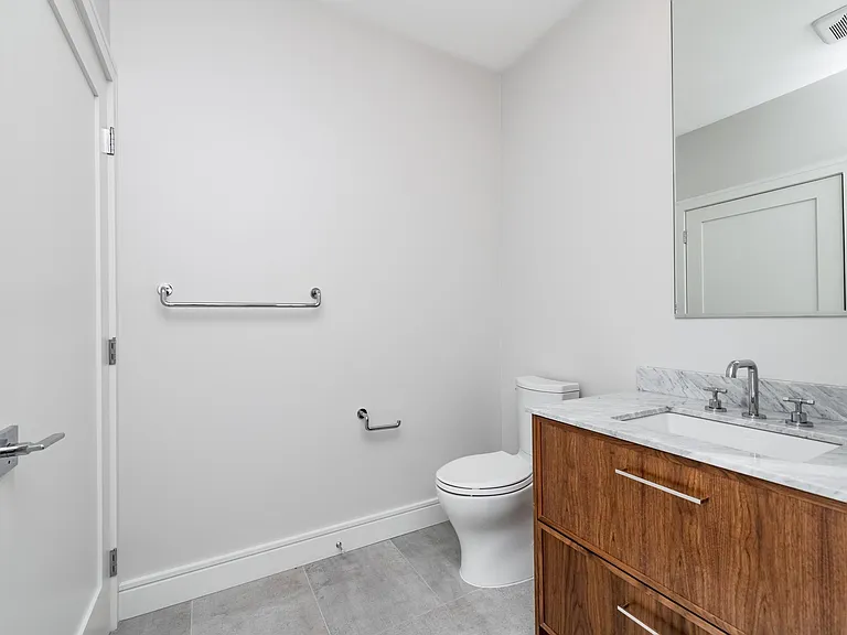 99 Sumner St #413 — Photo 7
