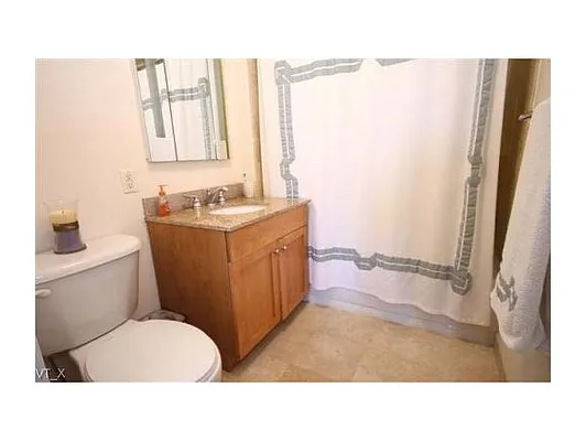 Sold by Bergen Basin Real Estate | media 32