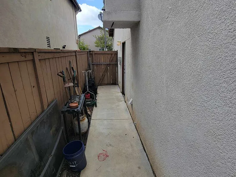 4753 Ventana Way — Photo 36