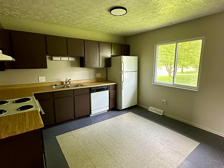 Second-Floor Kitchen