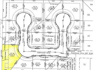 1201 Eisenhower Dr, Fostoria, OH