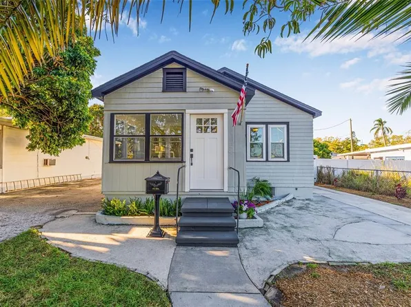 2734 17th Ave N, Saint Petersburg, FL 33713