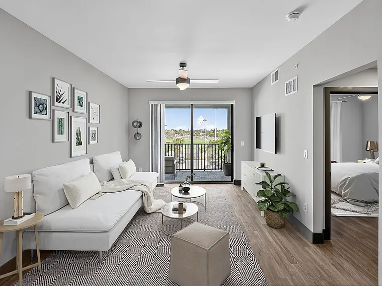 Sinclair at Palm Pointe — Photo 14