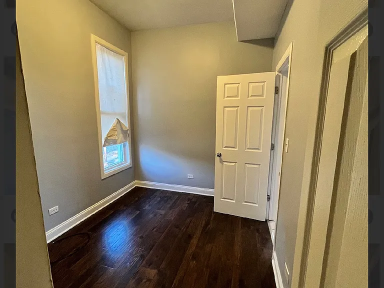 5941 S Aberdeen St #1 — Photo 2