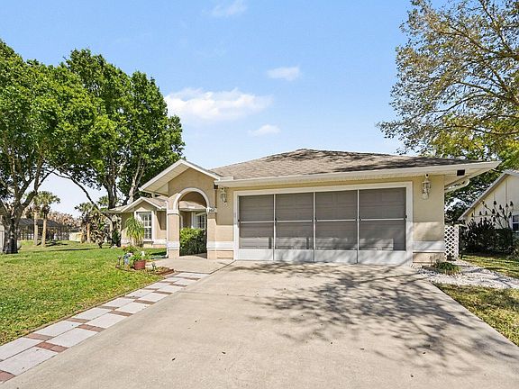 3rd image of 1362 Seahouse Street