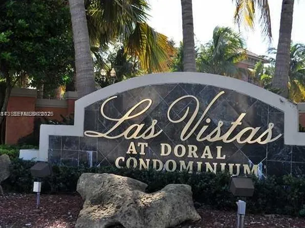 8290 Lake Dr, Doral, FL