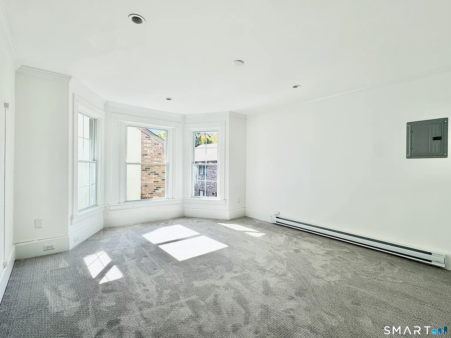 1 bed, 1.0 bath, 650 sqft, $2,200 — Photo 4