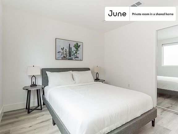 2nd image of 5641 Auckland Ave #1-B