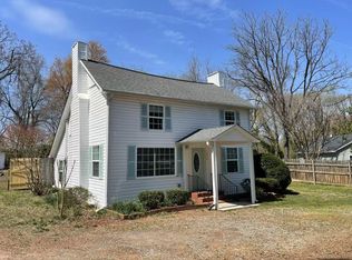 1626 Ebert St, Winston Salem, NC 27103