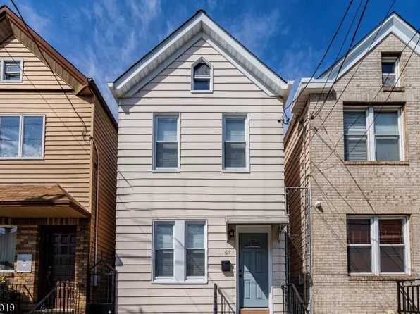 61 1/2 Merchant St, Newark City, NJ 07105