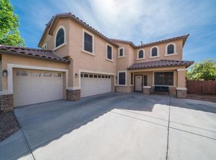 923 W Dexter Way, San Tan Valley, AZ 85143