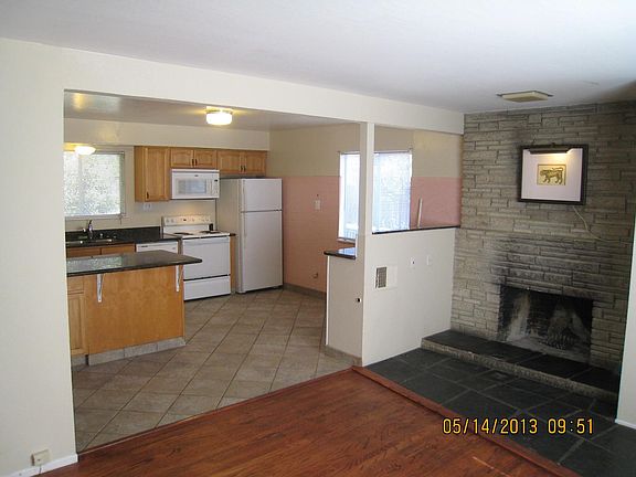 4th image of 115 Alameda St