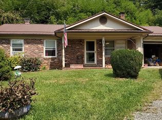 59 Huckleberry Ln, Fries, VA 24330