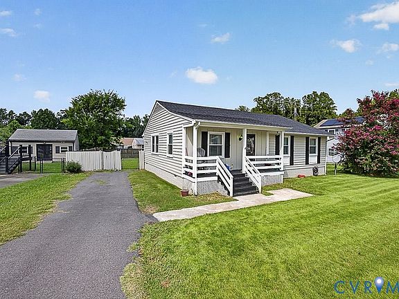 2nd image of 3102 Whistling Arrow Dr