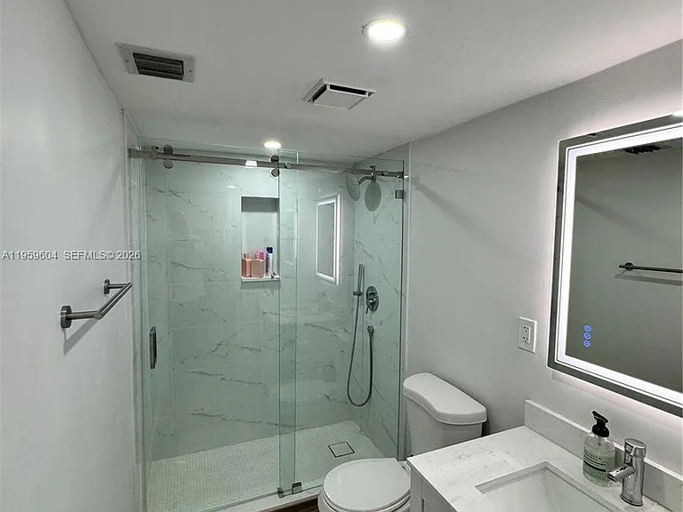 9273 Collins Ave #810 — Photo 9