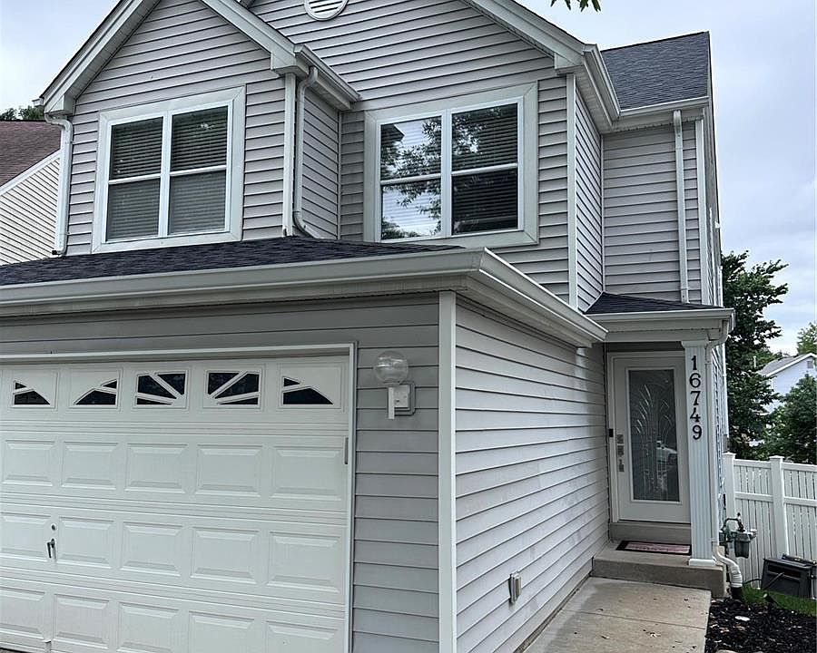 1st image of 16749 Hickory Meadows Ct