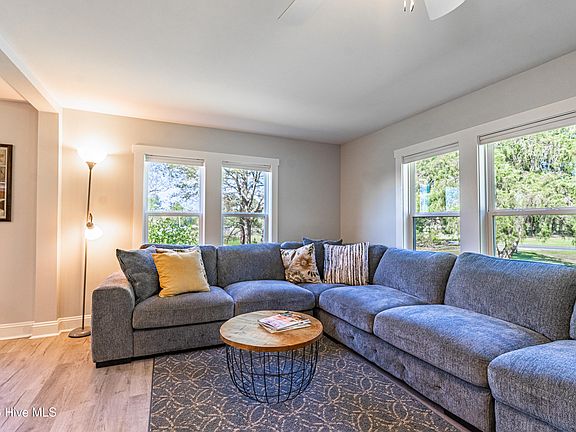 5th image of 2809 Bill Hooks Road