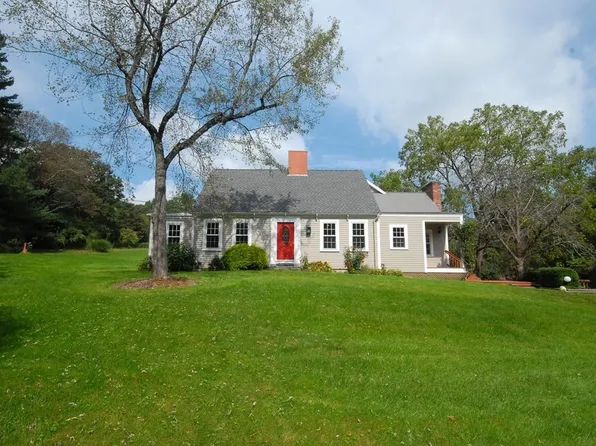 252 South St, Carlisle, MA 01741