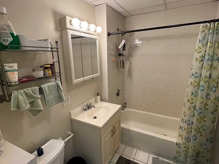 24 Ellington Rd #1R — Photo 22