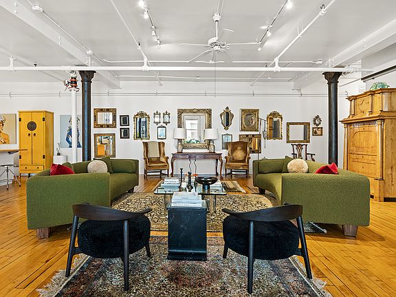 3rd image of 284 Lafayette St #Loft5d