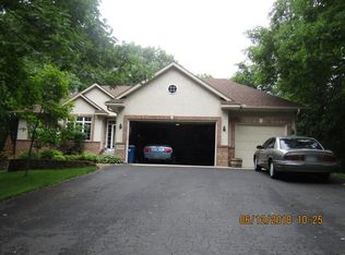 9416 Overlook Ct N, Champlin, MN 55316