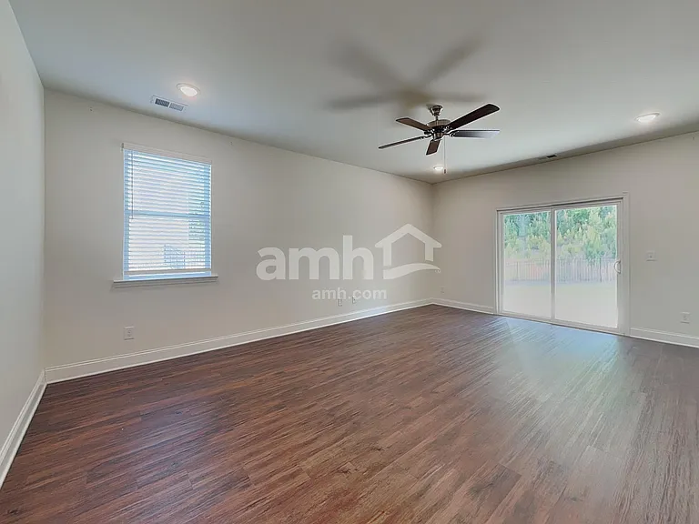 92 Pecan Dr — Photo 7