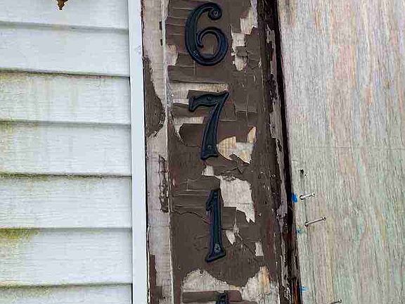 16711 Chatham