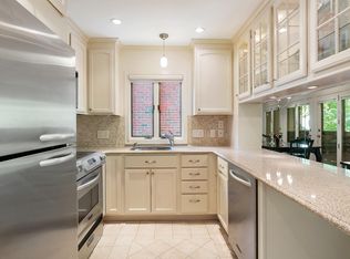 241 Perkins St UNIT E101, Jamaica Plain, MA 02130