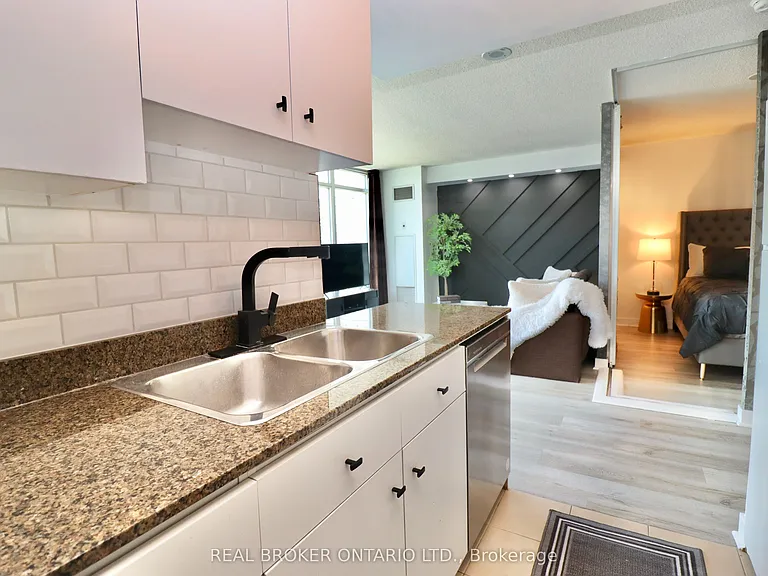 397 Front St N #1806 — Photo 34