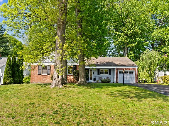 3rd image of 25 Miamis Road