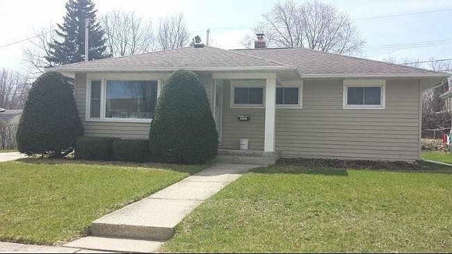 1st image of 1215 Alder St