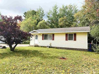 2045 Wilkinson Ave, Marquette, MI, 49855
